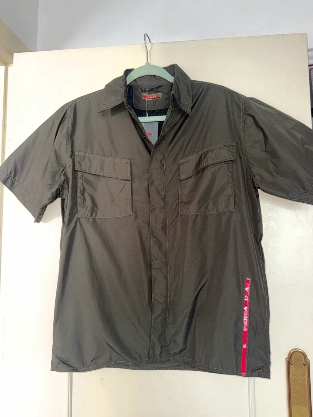 Luxury Designer Men’s Technical Nylon Short Sleeve Cargo Shirt Olive Green